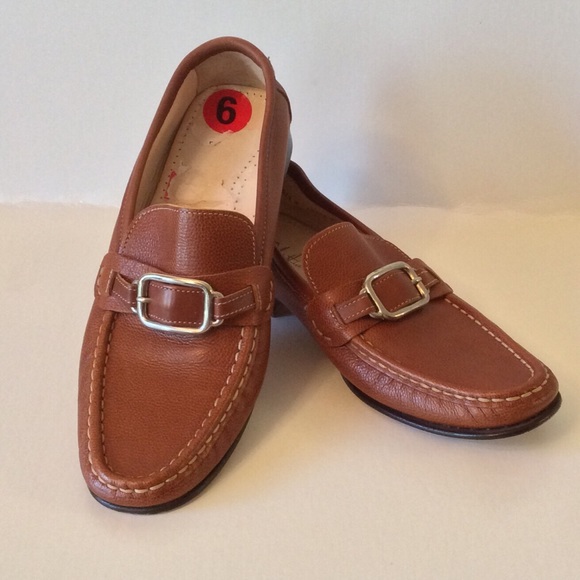 COPY - 💕EUC💕 Cole Haan Leather Loafers - Picture 2 of 3